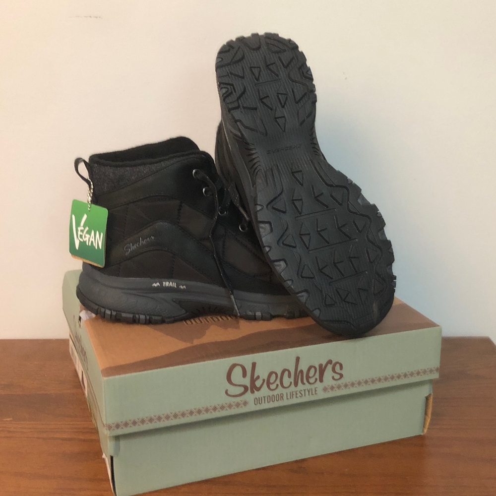 Skechers Black Lace-Up Outdoor Boots